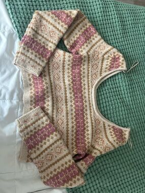 American Eagle Outfitters Cream Fair Isle Crew Sweater with Pink & Tan Accents